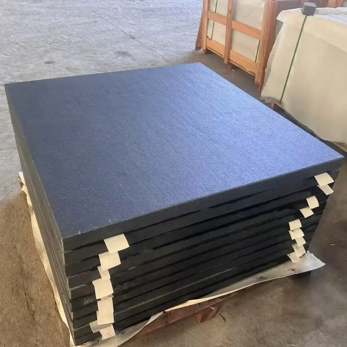 Luxury Absolute Black Granite Paving Slabs 900x600x20 From £36.69/m2 - Image 5