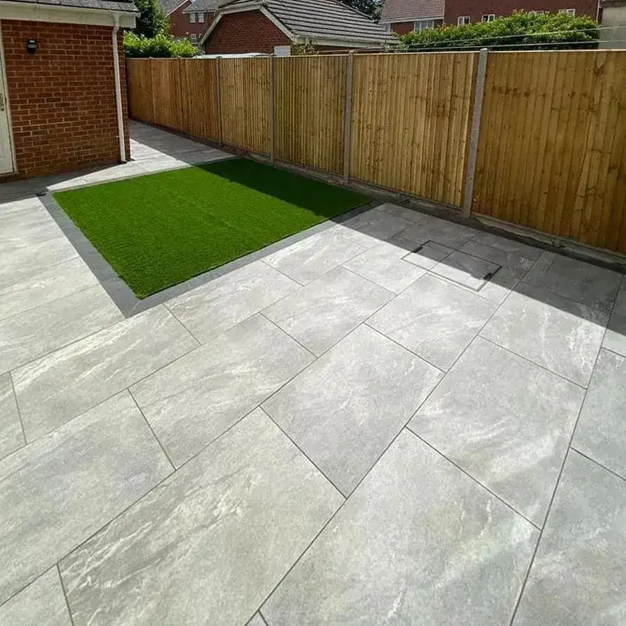 Earthcore Esprit Grey Porcelain Paving Slabs 900x600x20 From £20.09/m2