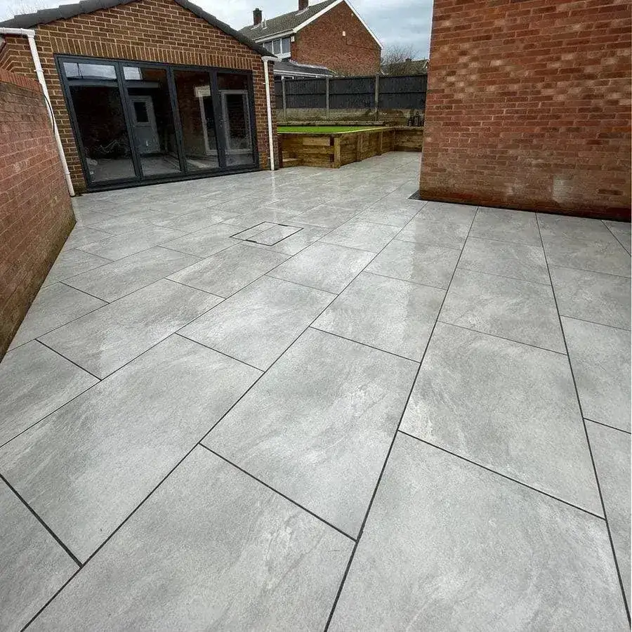 Earthcore Esprit Grey Porcelain Paving Slabs 900x600x20 From £20.09/m2 - Image 2