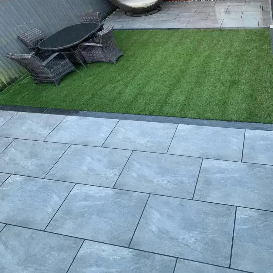 Earthcore Esprit Grey Porcelain Paving Slabs 900x600x20 From £20.09/m2 - Image 4