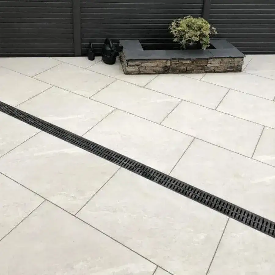 Himalayan White Porcelain Paving Slabs 600x600 From £23.97/m2 - Image 4