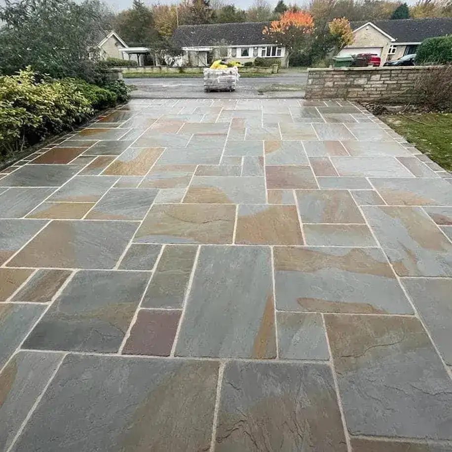 Indian York Sandstone Paving 900x600 22mm Cal. From £19.89/m2 - Image 3