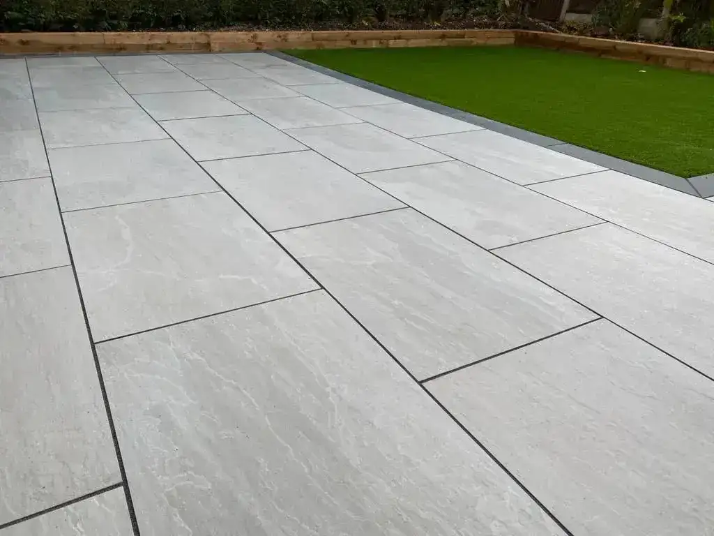 Silver Kandla Grey Porcelain Paving 900x600x20 From £20.89/m2 - Image 5