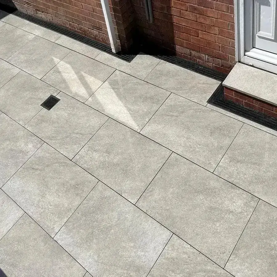 Hammerstone Grey Porcelain Paving Slabs 900x600x20mm From £20.09/m2 - Image 3