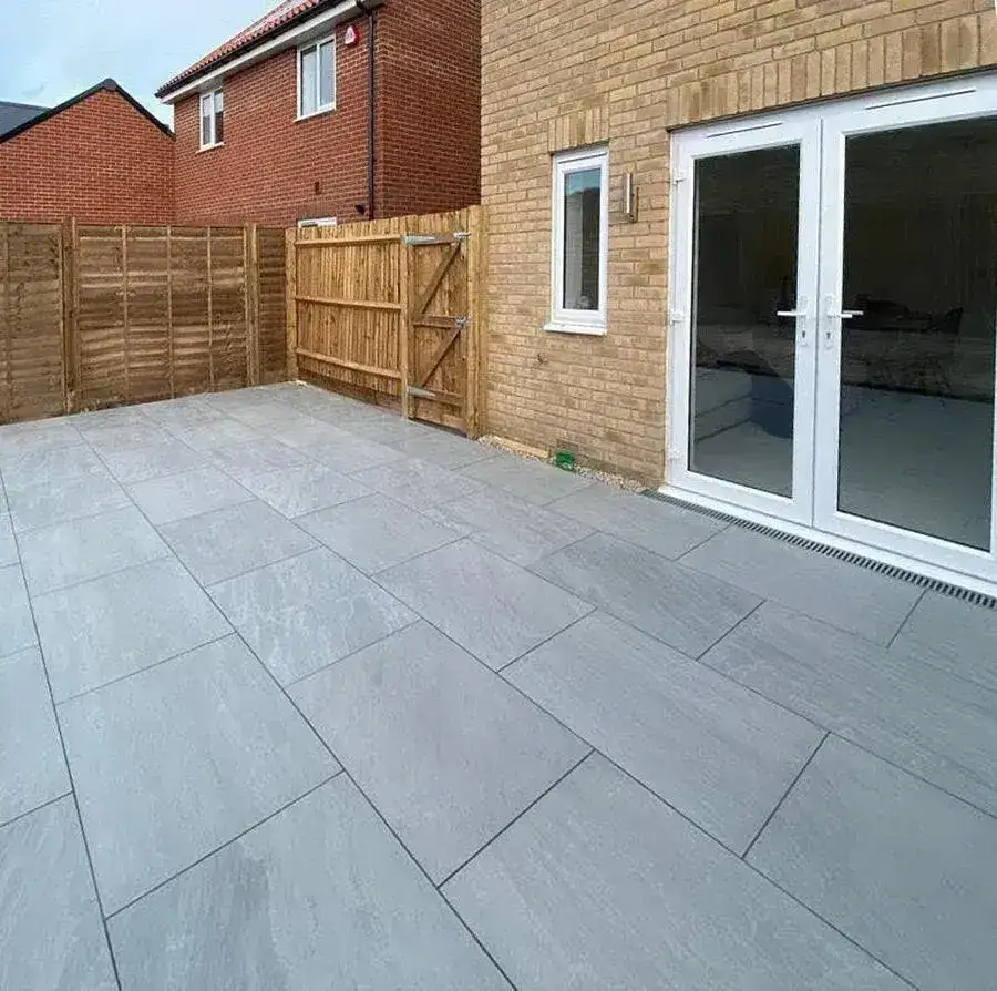 Kandla Grey Porcelain Paving Slabs 900x600x20 From £20.89/m2 - Image 3