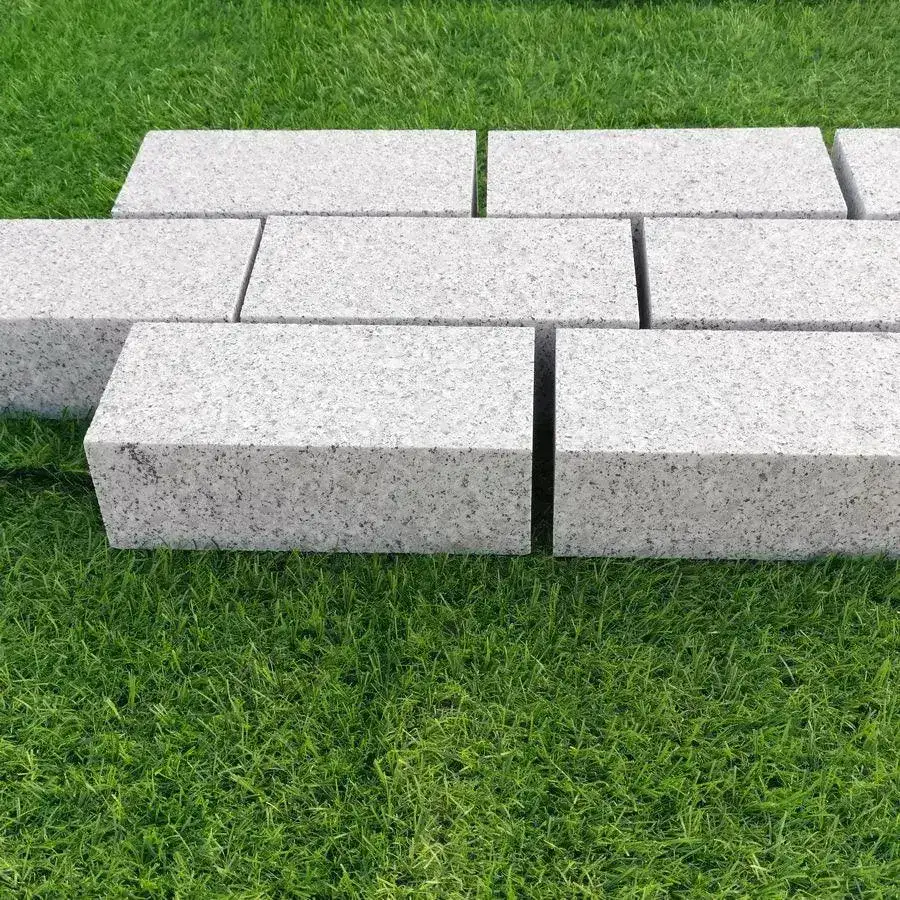 Sawn Granite Setts Silver Grey Edging Stone 200x100x50mm From £46.89/m2 - Image 5