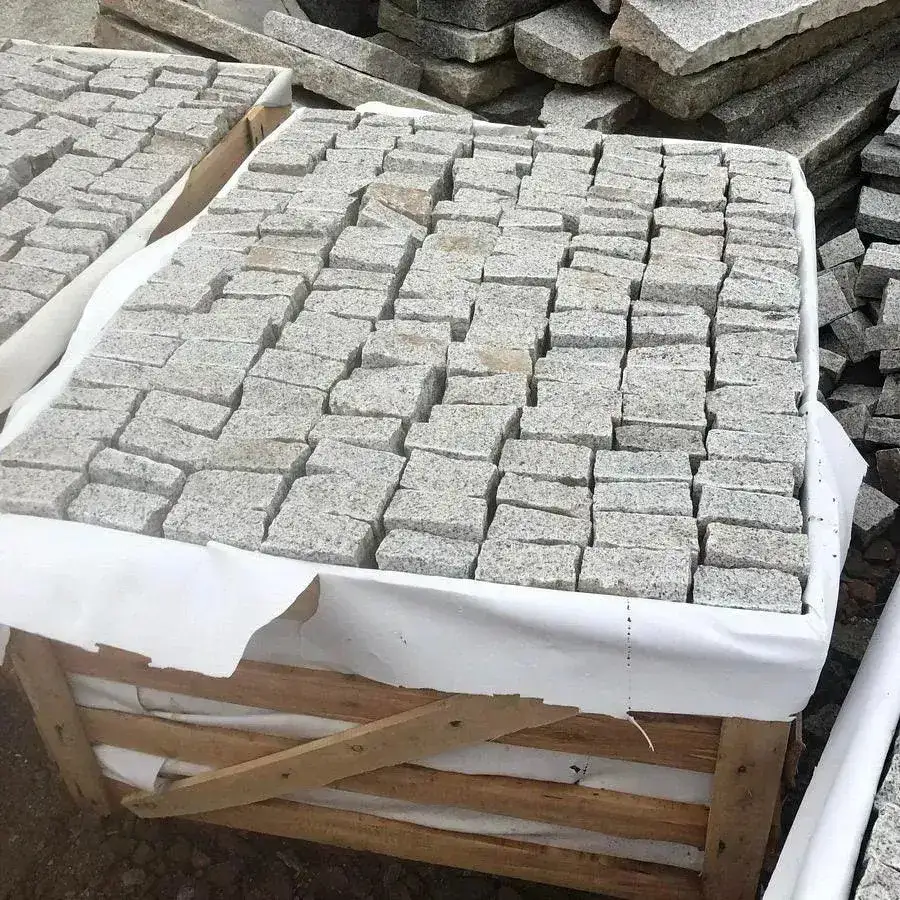 Cropped Granite Setts Silver Grey 100x100x50 From £45.26/m2 - Image 3