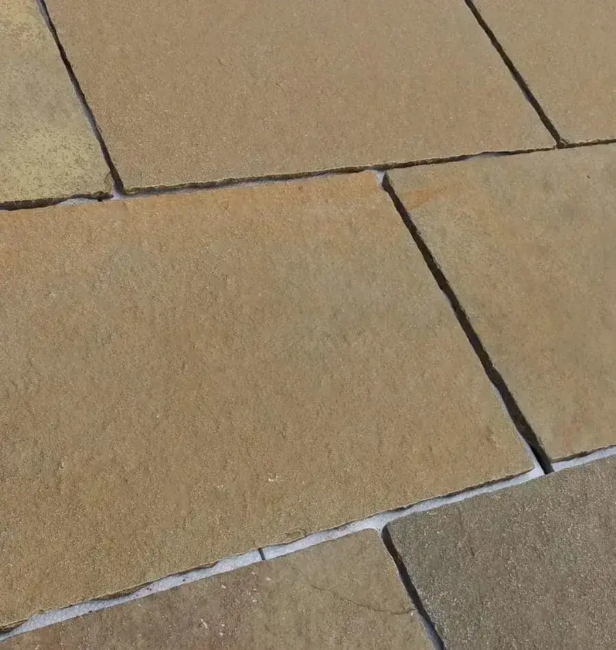 Tandur Yellow Limestone Paving Tumbled 900x600 22mm Cal. From £26.69/m2 - Image 3
